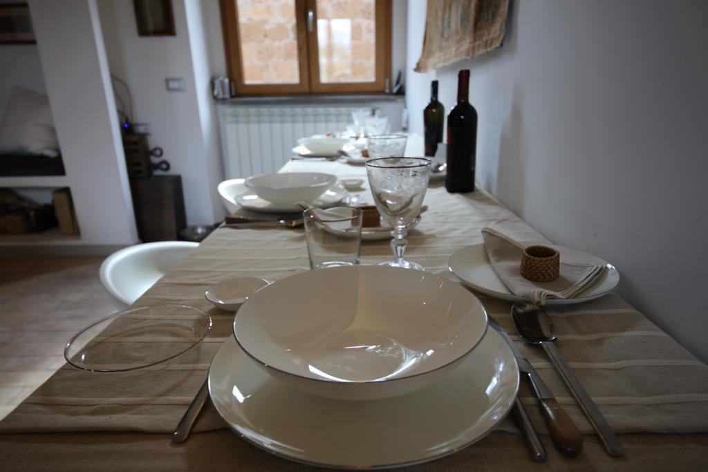 Nerone'S - Sutri Bed & Dinner エクステリア 写真